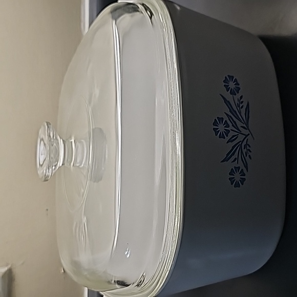 Vintage 1960’s Corning ware Blue 2Qt Cornflower Casserole Dish with lid - Picture 10 of 10